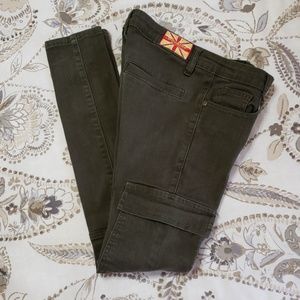 Skinny cargo style pants, Sz 25 (US), or 0